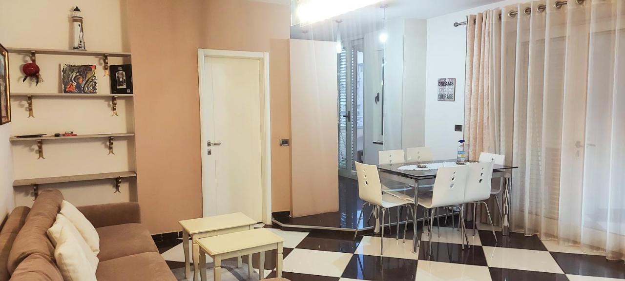 Lovely Apartment In Heart Of Тирана Экстерьер фото